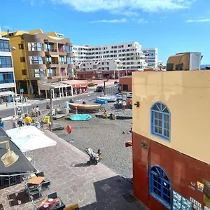 apartamento-playa-chica-views.tenerifehoteles.net/
